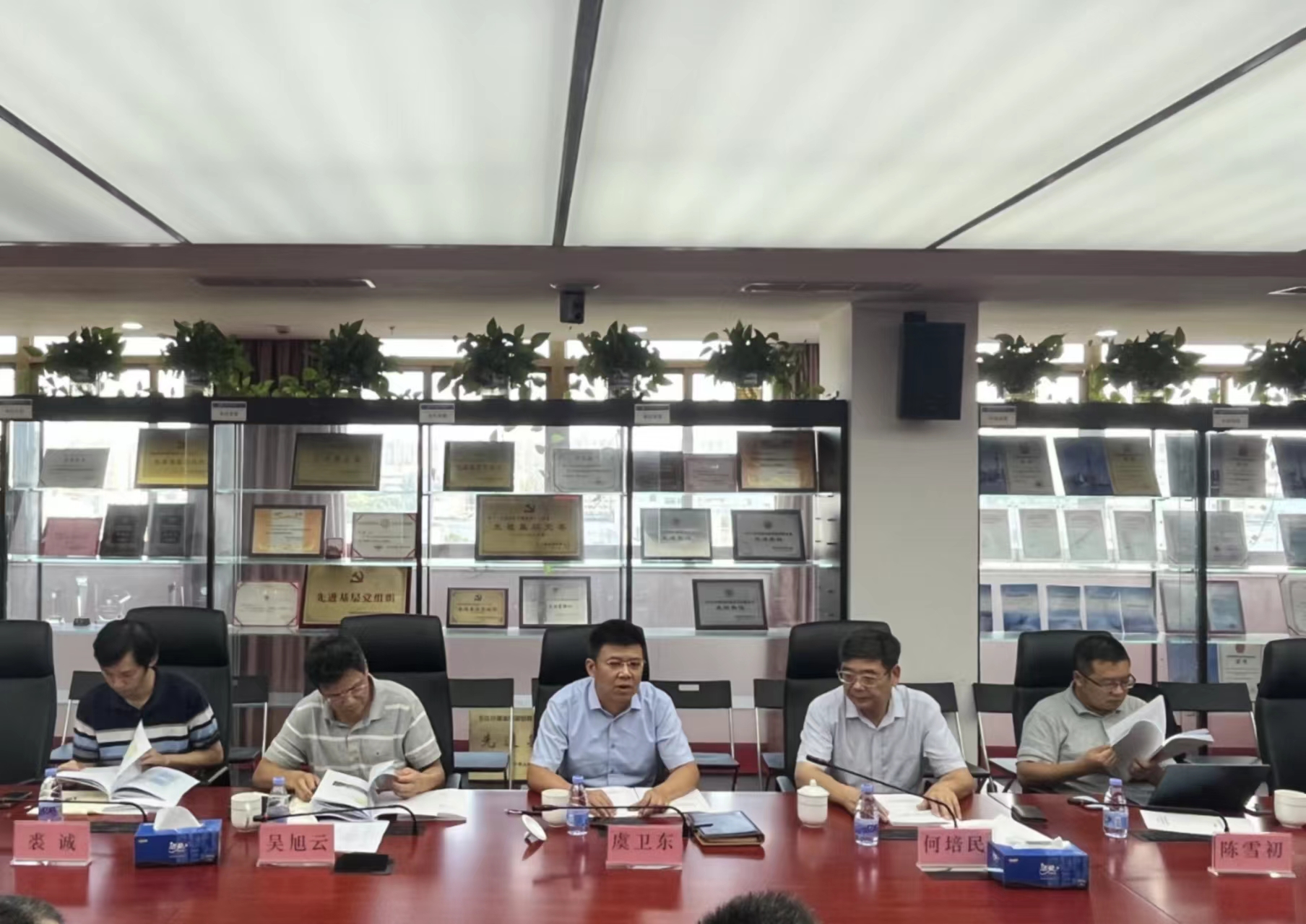 生态预警中期检查会2.jpg