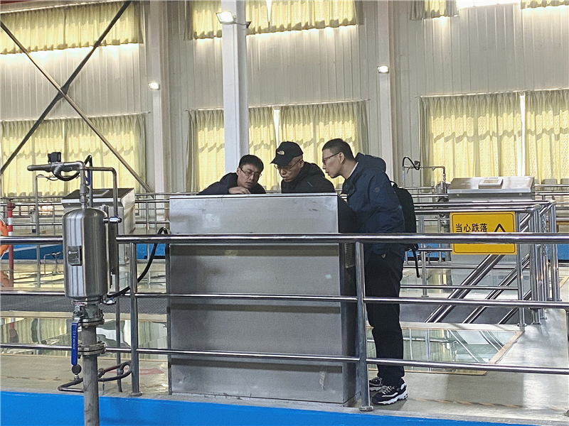 2022.2.22 （图2）市供水调度监测中心赴青浦三水厂专题调研超滤膜净水工艺运行情况.jpg